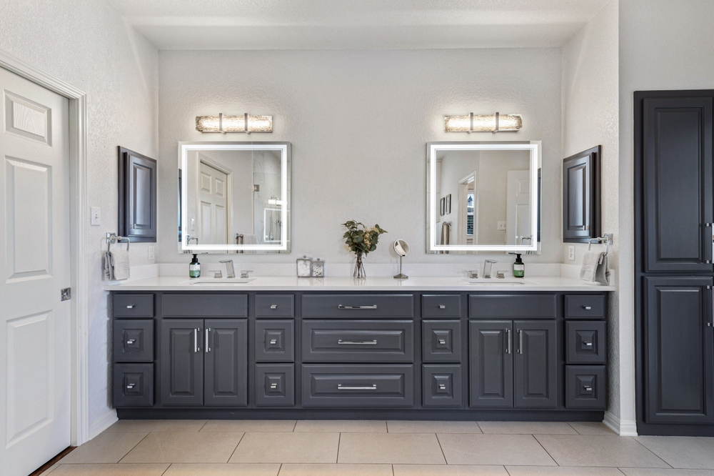 Creating a Spa-Like Experience: Custom Cabinets for Luxurious Bathrooms