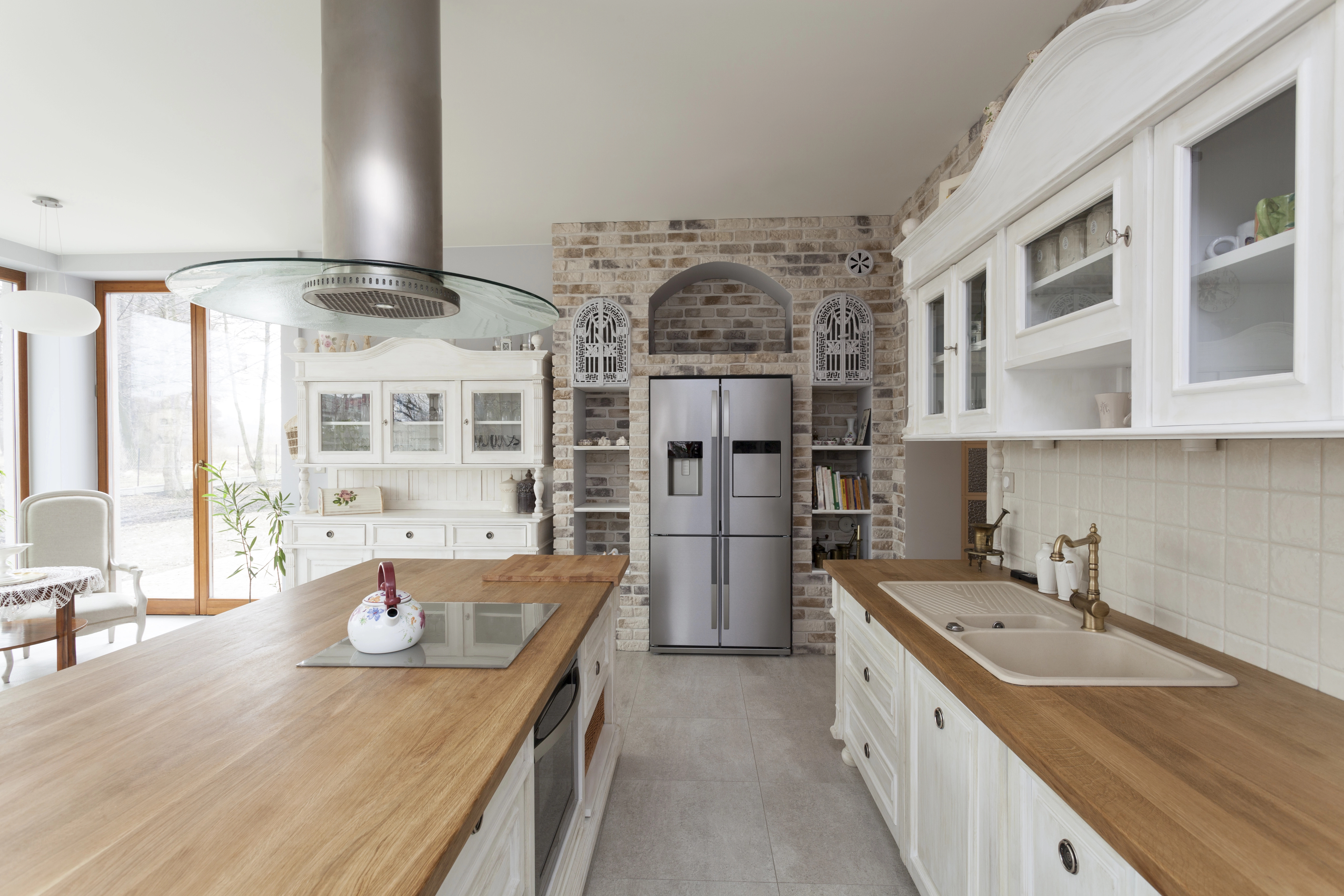 Custom Kitchen Cabinets for Storytellers: Designing a Space That Reflects Your Culinary Journey